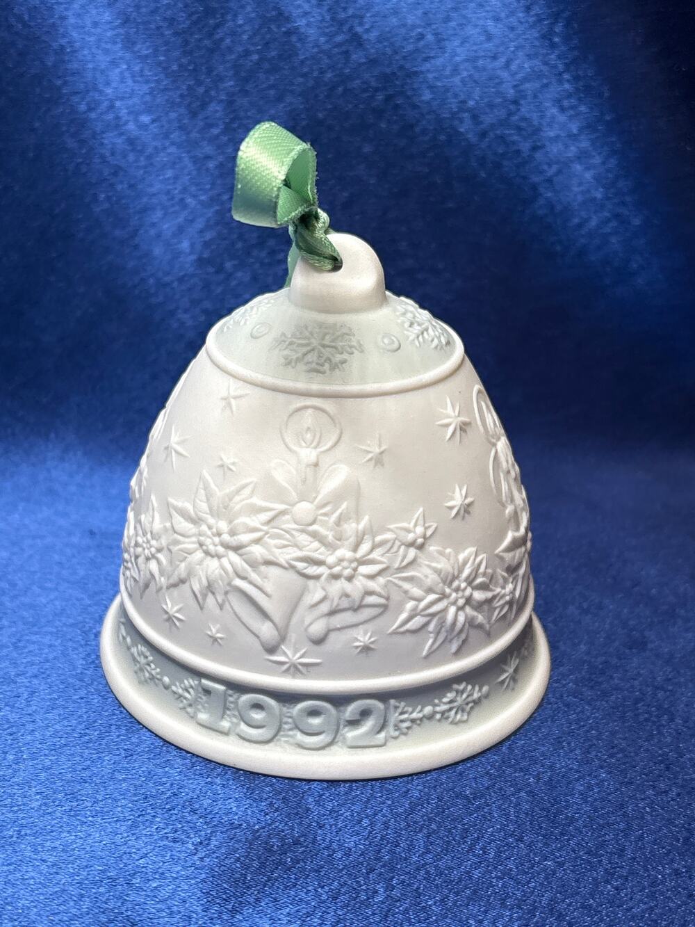 Vintage Lladro 1992 Bisque Porcelain Christmas Bell Ornament